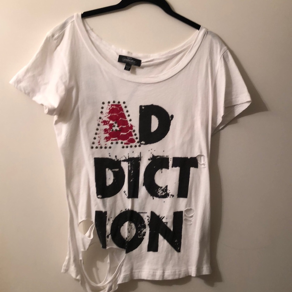 Bebe distressed T-shirt. Size small white.